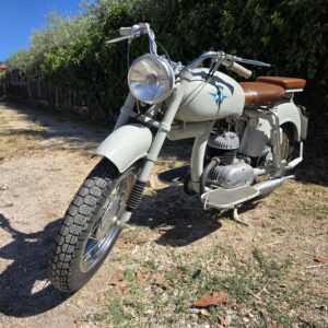 MV Agusta 125 Superpullman