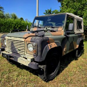 Land Rover Defender AR 90 300 TDI